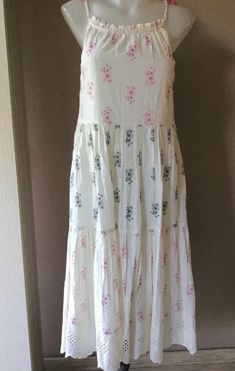 Krasne šaty/196, next,158