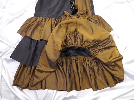 Luxusné vintage šaty na ples/karneval, 38