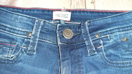 Taška plná vecí tommy hilfiger, zara, monnari, s