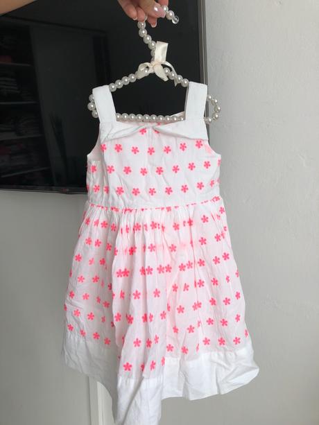 Neskutočne krásne šaty, young dimension,80