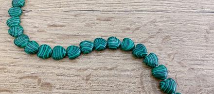 Malachitové korálky - srdiečka - 10 mm, 