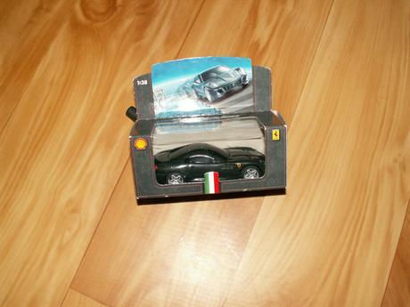 Autíčko - ferrari, 