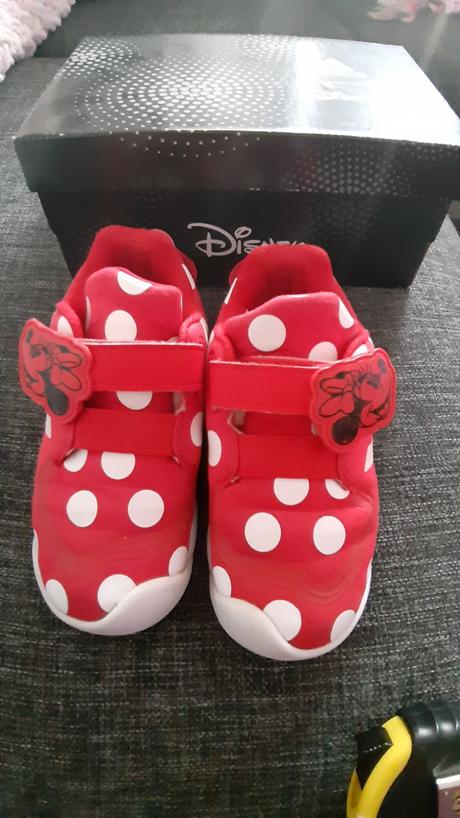 Botasky disney, adidas,27