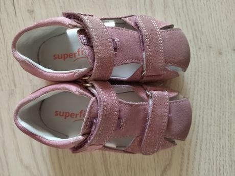 Celokožené sandále superfit - 3x obuté vnútri, superfit,22
