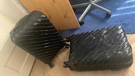 Kufor na palubu lietadla, 