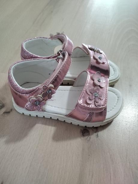 Sandalky cupcake, vd 16 cm top stav, cupcake