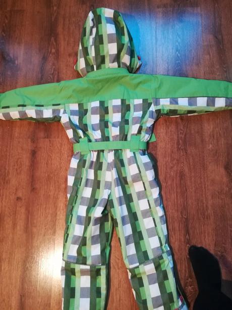 Hrubý zimný overal, 98