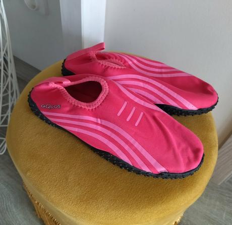 Topánky do vody, 33