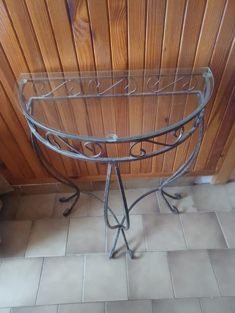Odkladaci stolik, 