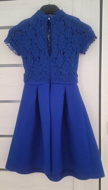 Spoločenské šaty, 38