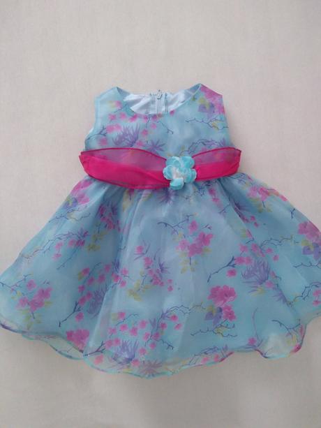 Krásne šaticky 1x oblečené, veľkosť 18mes., 92