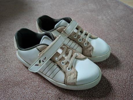 Tenisky aj do dažda zn. vty, 34