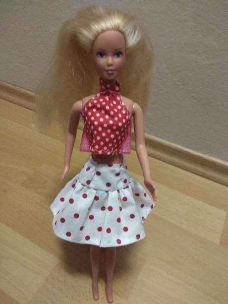 Šaty pre barbie, 