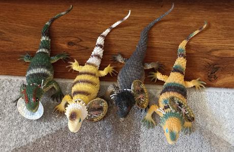 Pískajúce jašterice 30cm - s visačkou, 