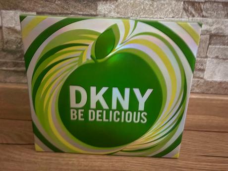 Dkny be delicious set, 