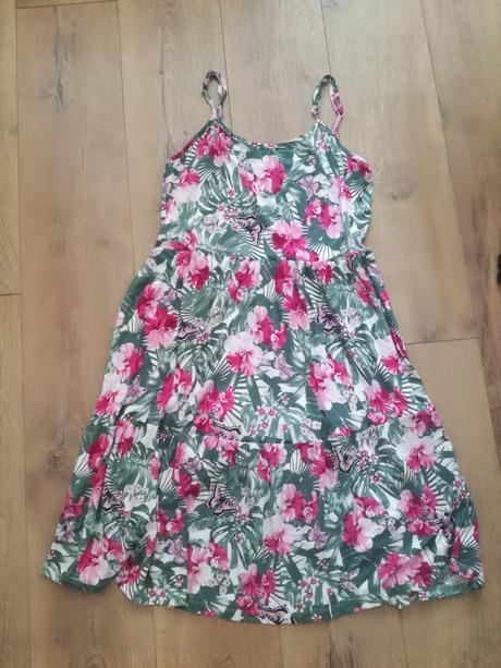 Šaty - top stav, takko,m