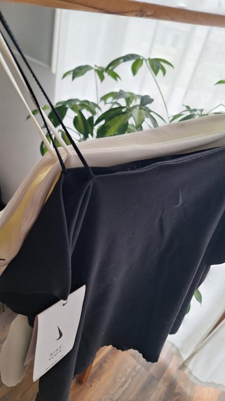 Tielko tricko nike yoga fitness vel 40/42, nike,l