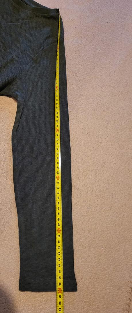 Svetrík velk. 140/146, f&f,140