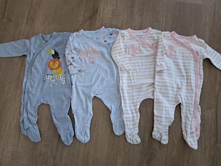 Pyžamko - overal na spanie + balík oblečenia zdarm, lupilu,62