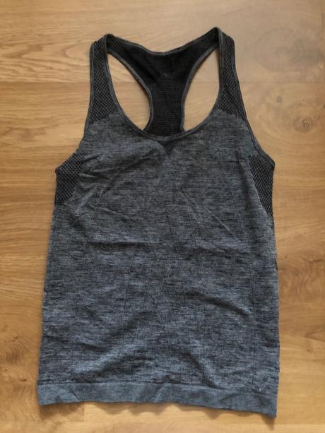 Sportove tricko, crivit,l