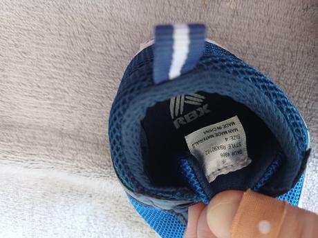 Chlapčenské capačkové topánočky, <17