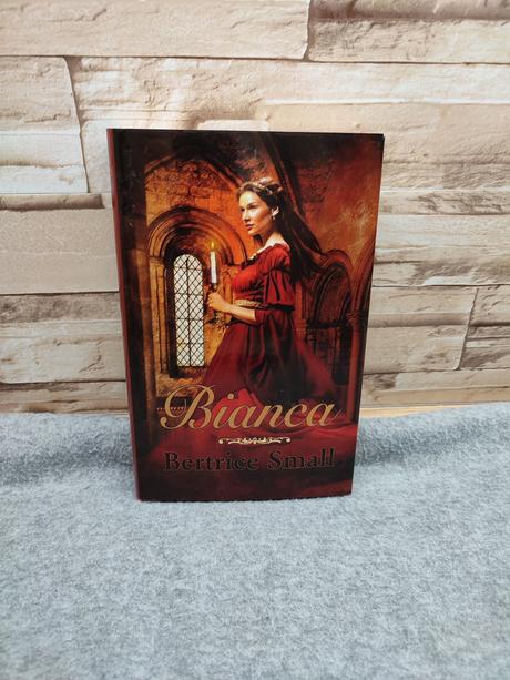 Bianca cz - bertrice small,