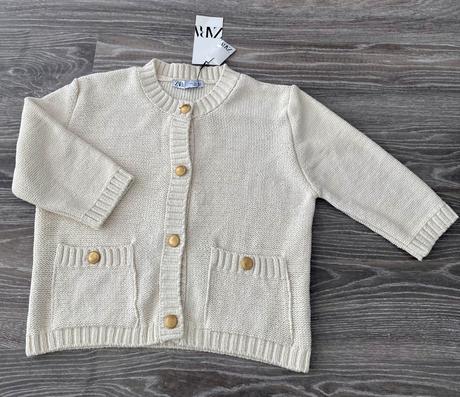 Svetrík z priadze zara, zara,m / s