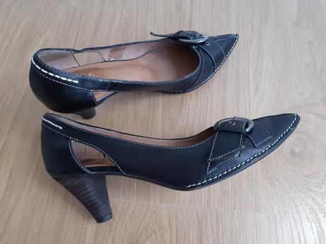 Dámske kožené lodičky baťa insolia, baťa,40