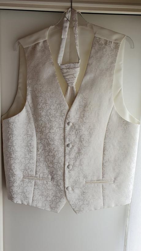 Svadobná vel 56, 56