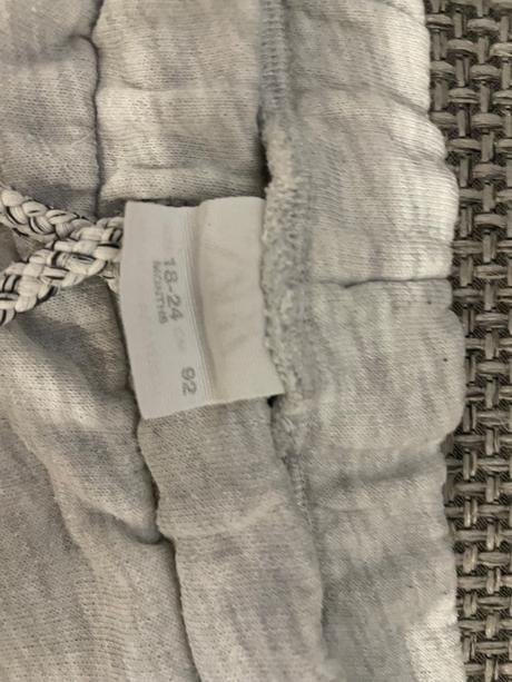 Tepláky s aplikáciou v. 92, 92