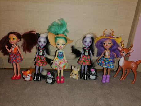 Bábiky enchantinels, 