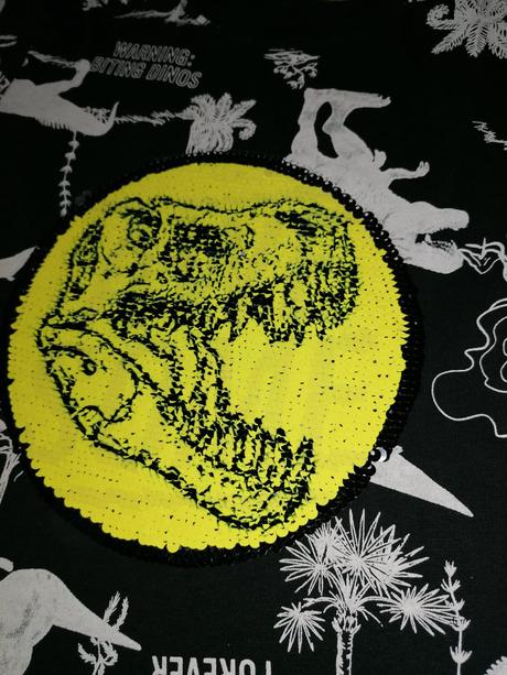 Tričko s obojstrannými flitrami, 128