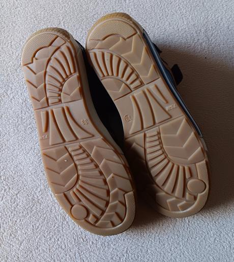 Nové kožené topánky chlapec veľ. 33, 33