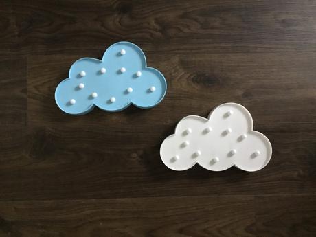 Obláčiky, 2ks lampy na baterky, 