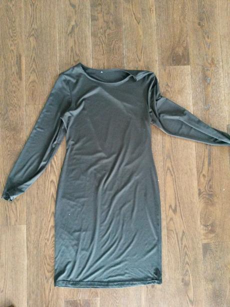 Šaty alebo tunika, m