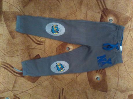 Chlapčenské tepláky, 122