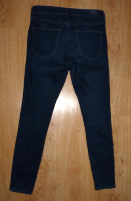 Tmavomodré elastické, abercrombie&fitch,36