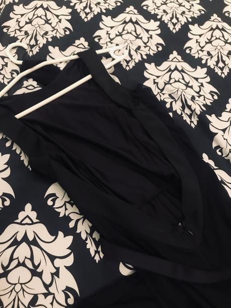 Luxusné spoločenské šaty, s