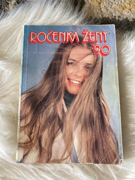 Ročenka ženy 90 (1989), 