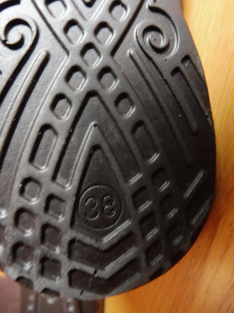 Letné topánky, clara barson,38