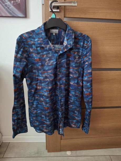 Blúzka ollygan sedí na m, m