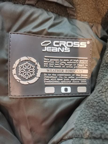 Teplá vesta v. s, s