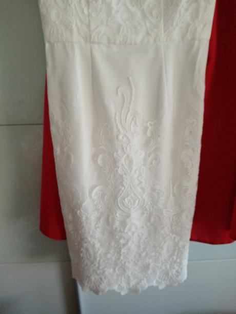 Spoločenské šaty., m