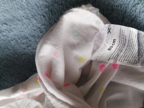 Overal s čelenkou, 80