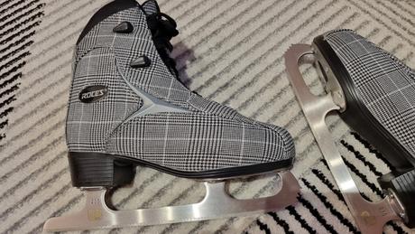 Damske korcule roces, 38