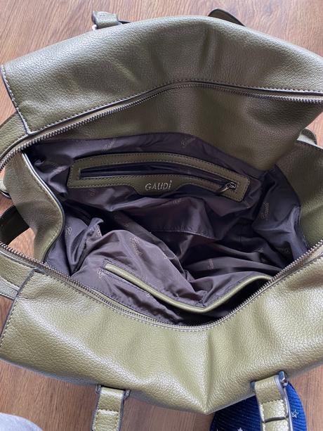 Kabelka gaudi, gaudi