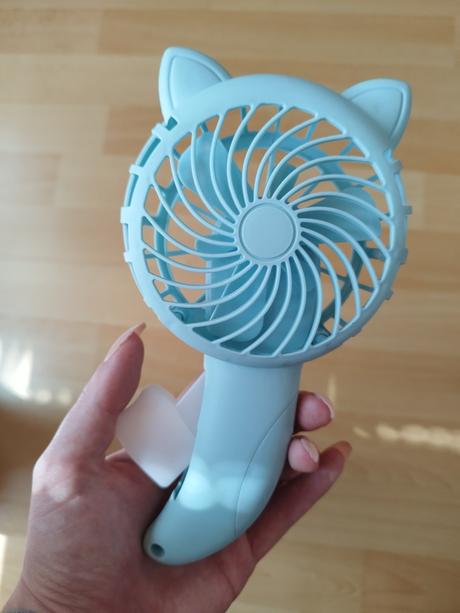 Ručný ventilátor,