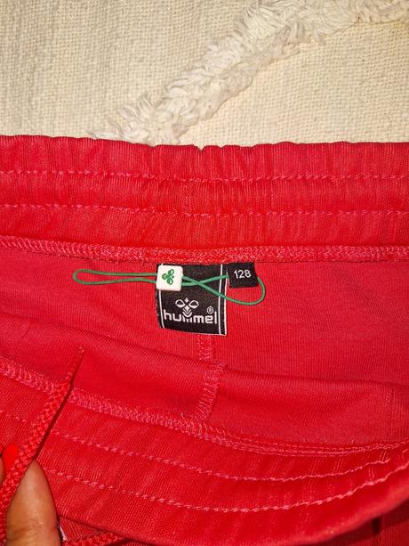 Hummel sortky, hummel,128