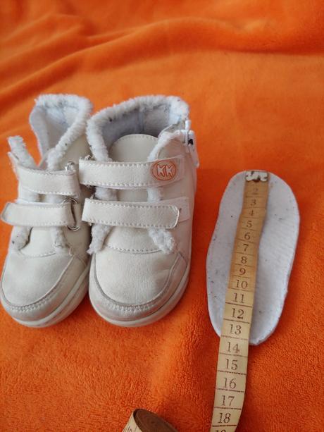 Celokoženné zateplené topánky na prvé krôčky, 20