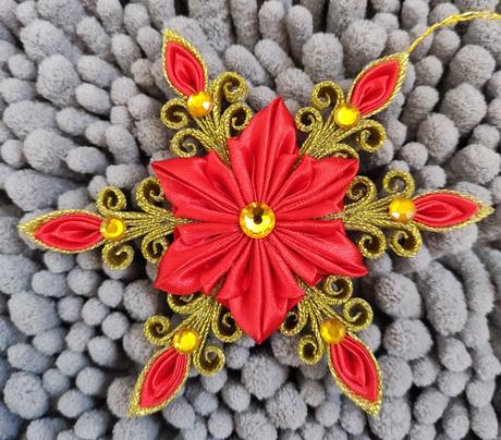 Vločka vo vianočných farbách, 